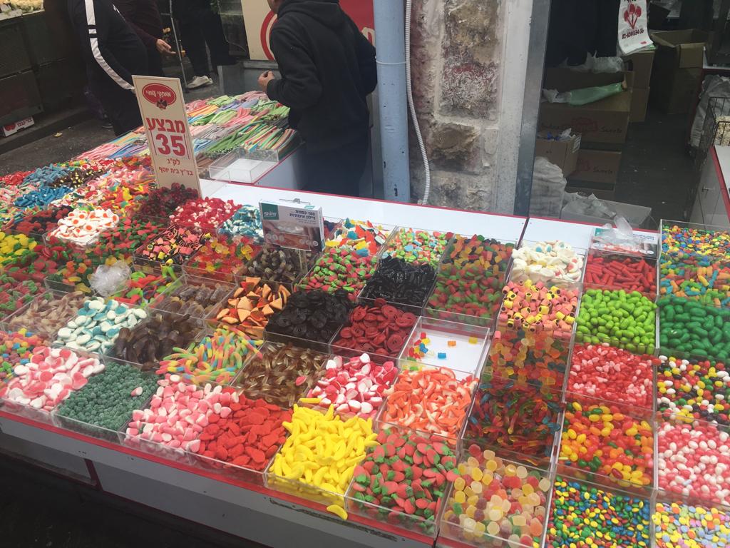 candy store in machane yehuda market