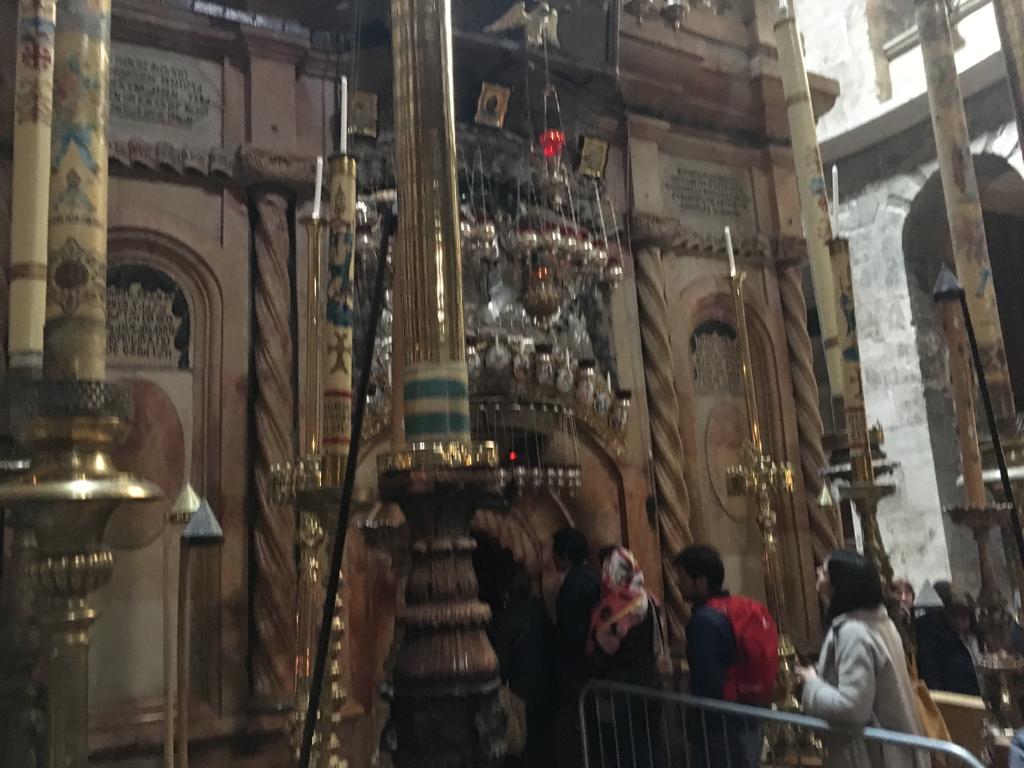 church of the holy sepulchre interior