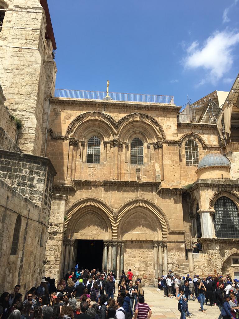 church of the holy sepulchre Exterior